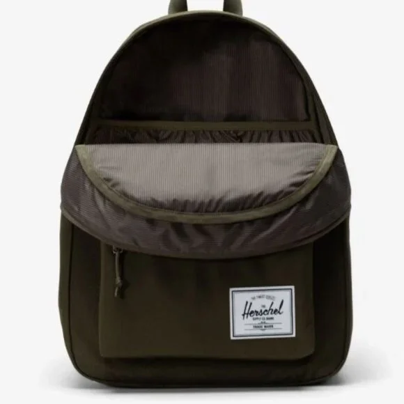 Herschel Classic™ Backpack - 26L - Picture 2 of 8